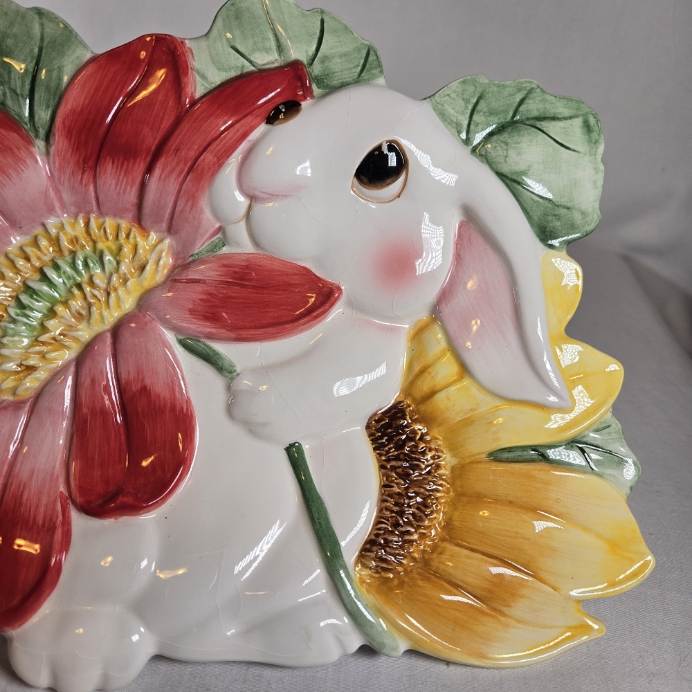 Fitz and Floyd Essentials Bunny Blooms Vintage Plate Easter Spring Floral 7 x 9" - Picture 3 of 4